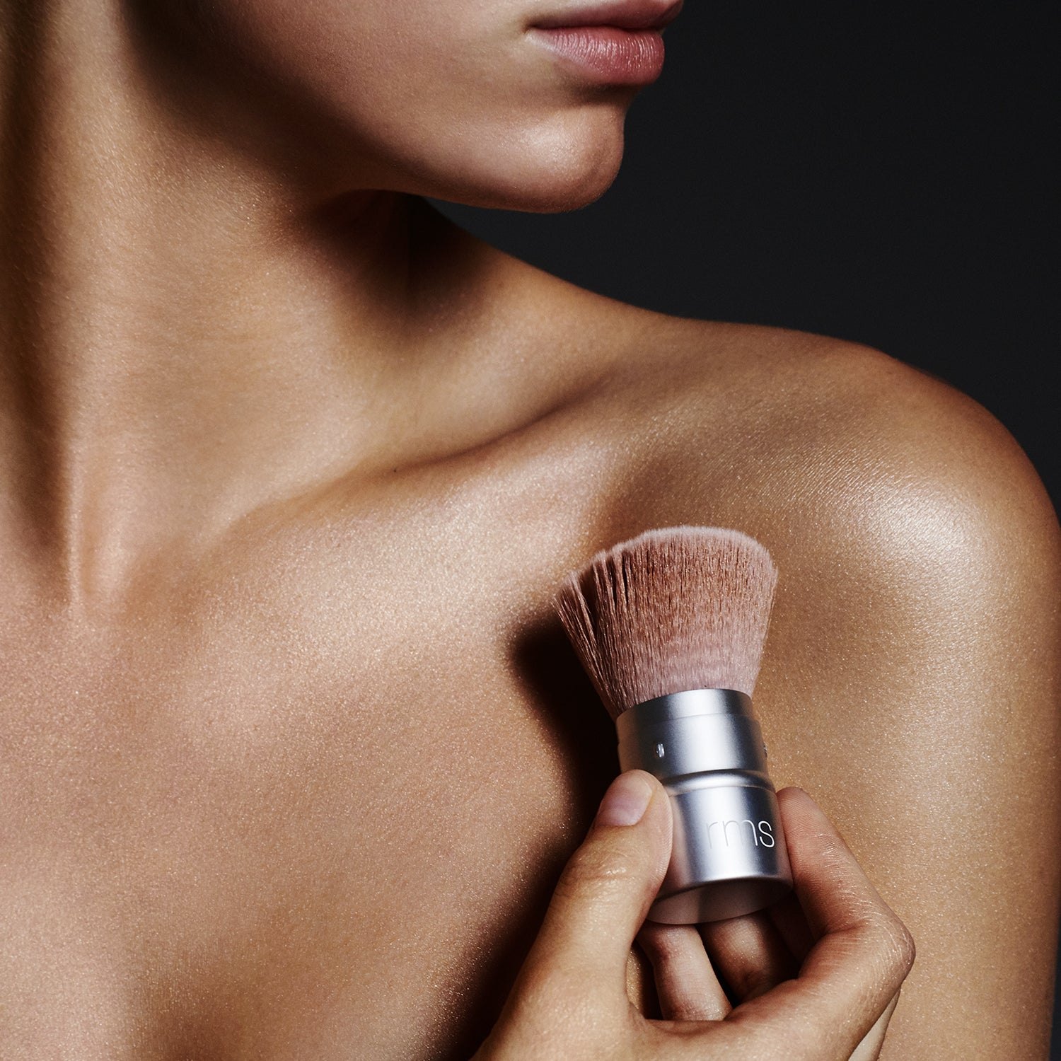 Living Glow Face & Body Powder